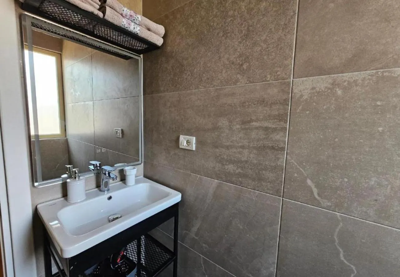Kalpazo Myslym Shyri Tirana Apartment